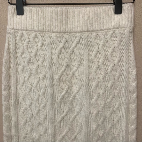 Favorite Daughter Cable Knit Wool Cashmere Blend Mini Skirt Size XS NWT New - Picture 7 of 11